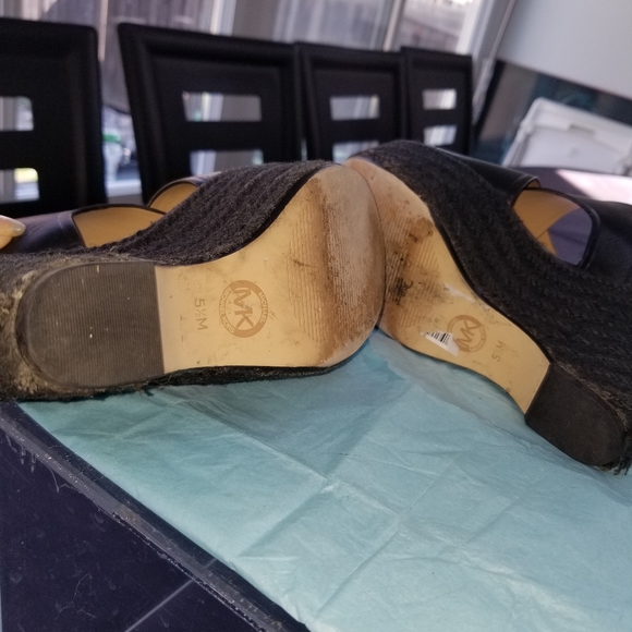 Michael Kors Angeline Wedge - Picture 8 of 8